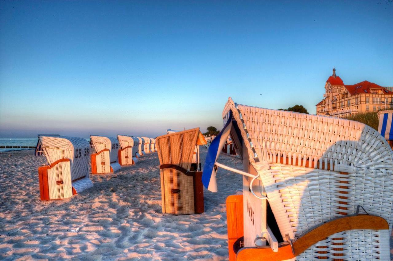 Feels Beach Club Hotel Kuhlungsborn Bagian luar foto